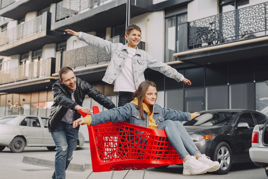 Cart Kings: Our Picks for Must-Have Shopping Essentials